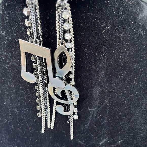 Silver Black Rhinestone‎ Music Note 4" Dangle Earrings - Picture 2 of 6